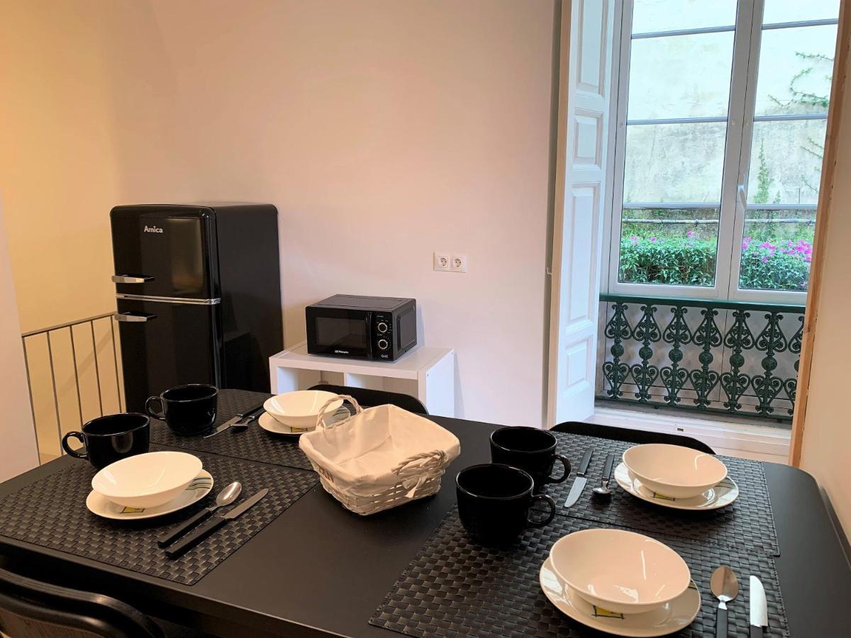 Apartamento Duplex Planta Baja Con Aparcamiento Gratuito En Palacio De Mijares Apartment Llanes Ngoại thất bức ảnh